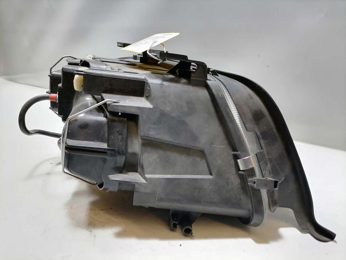 Audi A6 4B original Xenonscheinwerfer links Hella mit Steuergerät Facelift Bj.2001